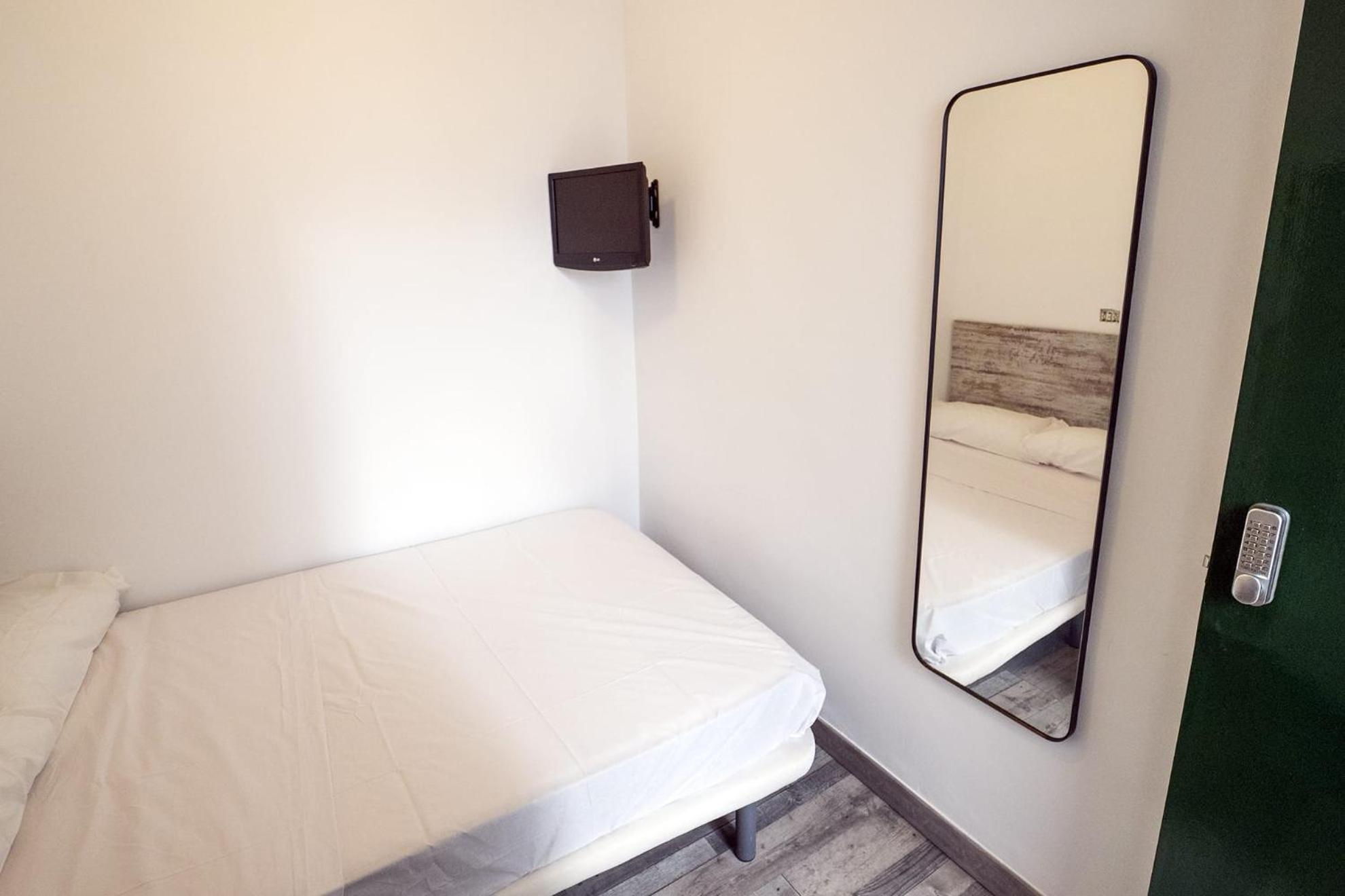 L'Hostalet Guesthouse Pineda de Mar Zimmer foto